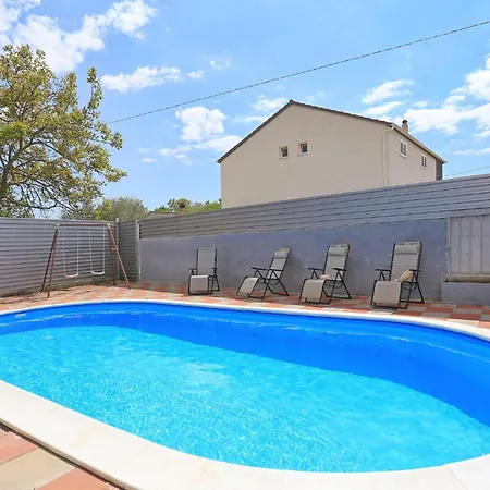 Holiday home Lovely In Rastane Donje With Kitchen Gorica (Zadar)