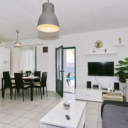 Lovely In Rastane Donje With Kitchen * Gorica (Zadar)